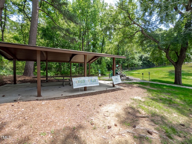415 1st St, Apex, NC 27502 - view of surrounding community