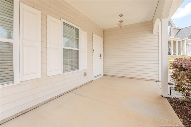 2912 Seafarer Dr, Fayetteville, NC 28306 - photo 6