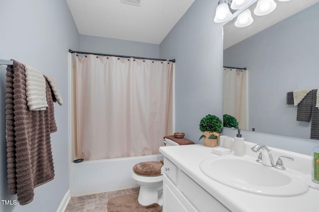 1516 Greys Mill Rd, Rocky Mount, NC 27804 - full bath featuring vanity and shower / bath combo with shower curtain