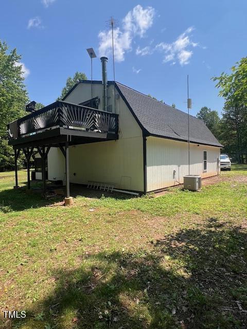 300 Christmas Rd, Warrenton, NC 27589 - view of home's exterior featuring a lawn