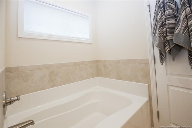 1410 Whitney Dr, Aberdeen, NC 28315