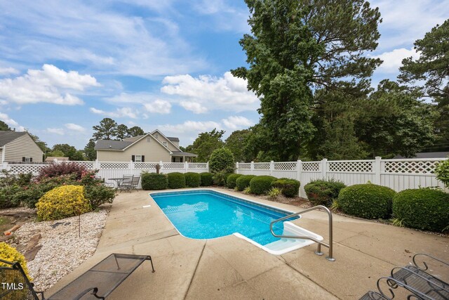 2000 Glissom St, Tarboro, NC 27886 - view of swimming pool with a patio area and a fenced backyard
