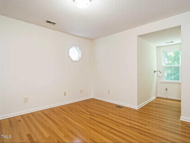 10101 Daviton Ct, Raleigh, NC 27615 - photo 27