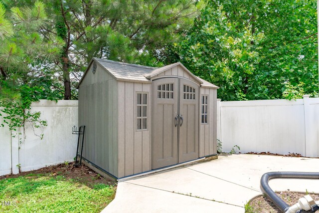 760 Stackhurst Way, Wake Forest, NC 27587 - view of shed with a fenced backyard