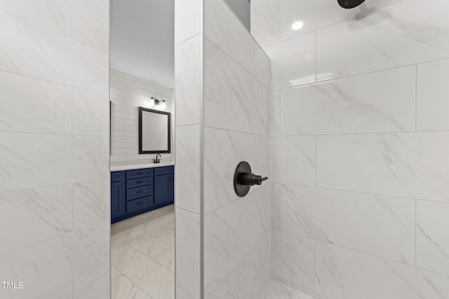 1319 Richfield Oaks Dr, Fuquay Varina, NC 27526 - bathroom featuring a tile shower and vanity