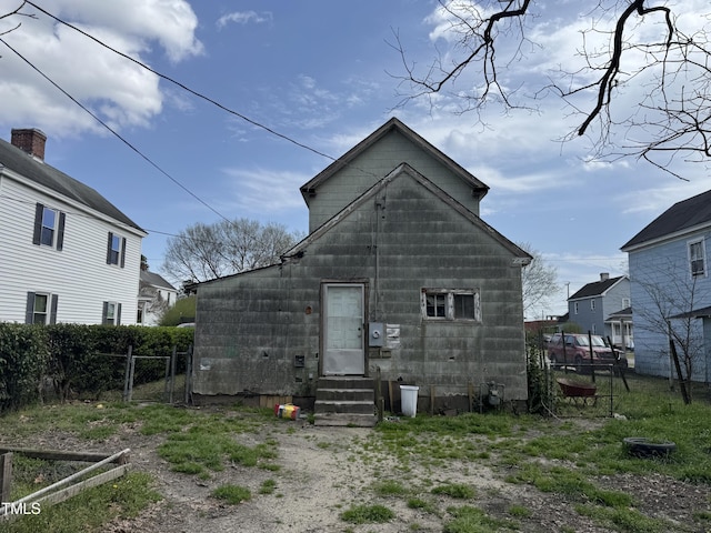 921 Franklin St, Roanoke Rapids, NC 27870 - back of house with entry steps