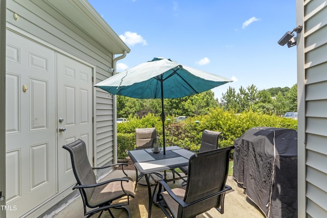 100 Beaconwood Ln, Holly Springs, NC 27540 - view of patio featuring outdoor dining area and area for grilling