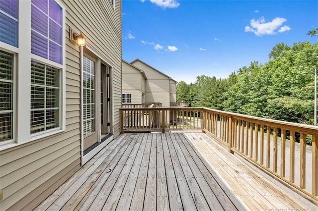 427 Georgetown Cir, Fayetteville, NC 28314 - view of wooden terrace
