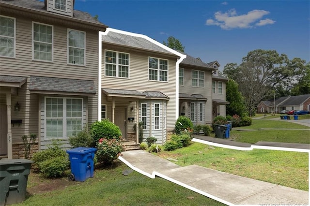 427 Georgetown Cir, Fayetteville, NC 28314 - view of property featuring a front lawn