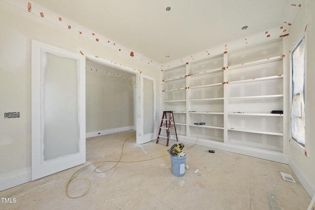 1221 Dixie Trl, Raleigh, NC 27607 - unfurnished room with baseboards