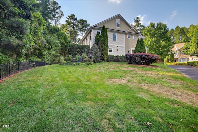 117 Sonoma Way, Chapel Hill, NC 27516 - view of side of home