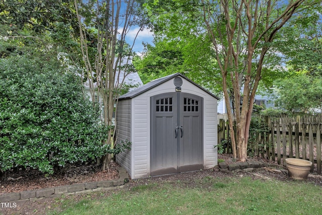 8 Great Oak Ct, Durham, NC 27713 - view of shed