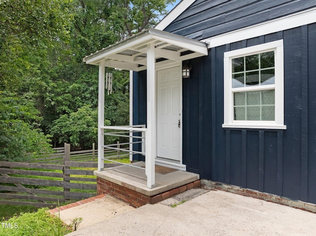 105 Hanna St, Carrboro, NC 27510 - property entrance featuring board and batten siding