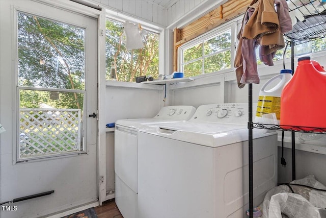 506 Currin St, Durham, NC 27703 - laundry area with washing machine and clothes dryer and wood finished floors