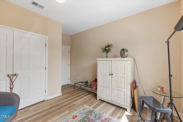800 Savannah Ridge Rd Unit 109, Holly Springs, NC 27540 - recreation room featuring light wood-type flooring and baseboards