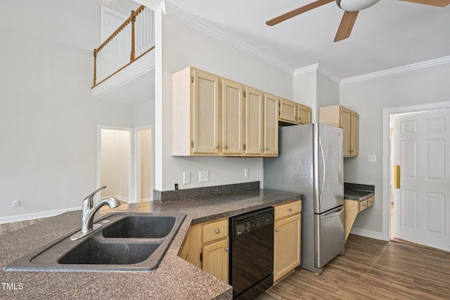 316 Trafalgar Ln, Cary, NC 27513 - kitchen featuring dishwasher, a ceiling fan, crown molding, dark wood-style floors, and freestanding refrigerator