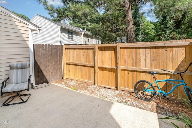 2600 Dwight Pl, Raleigh, NC 27610 - view of patio