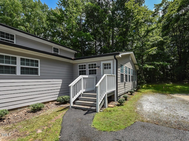 225 Douglas St, Holly Springs, NC 27540 - photo 10
