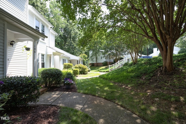 146 Greenmont Ln, Cary, NC 27511 - view of grassy yard