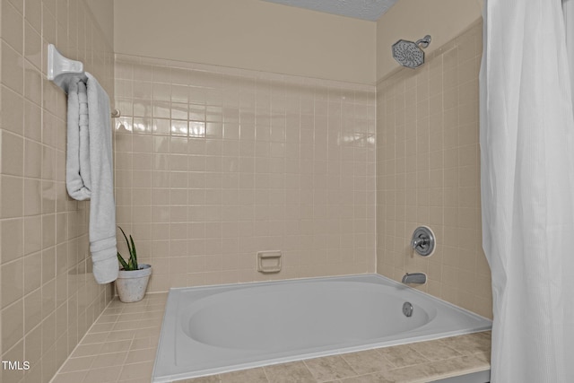 5801 Hadrian Dr, Durham, NC 27703 - bathroom with tiled shower / bath