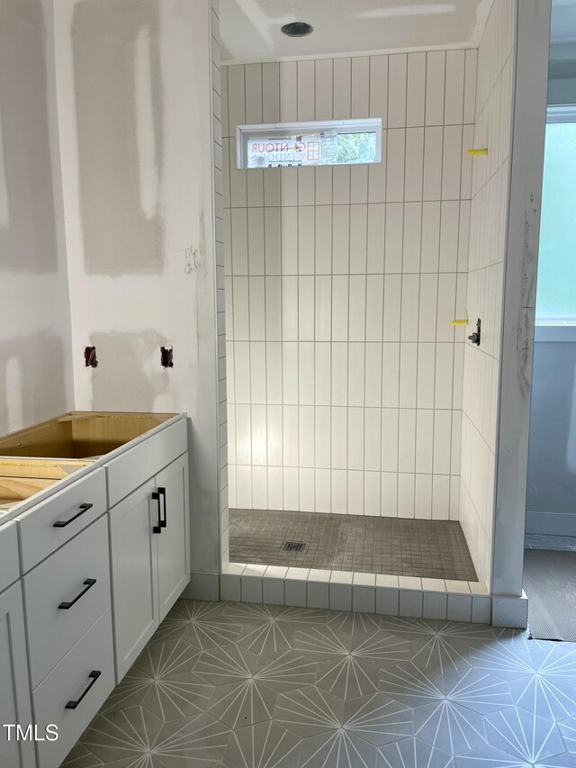 4035 King Charles Rd, Durham, NC 27707 - bathroom with a stall shower and vanity