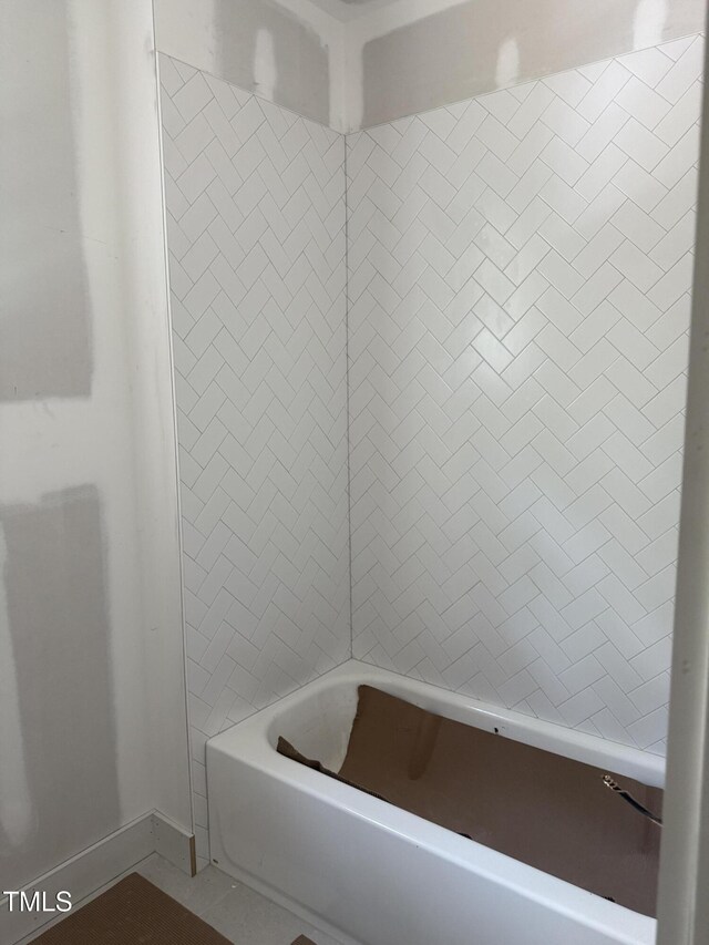 4035 King Charles Rd, Durham, NC 27707 - view of full bathroom