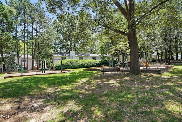 7708 Falcon Rest Cir, Raleigh, NC 27615 - view of green lawn