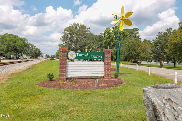 202 E S St, Fremont, NC 27830 - photo 26