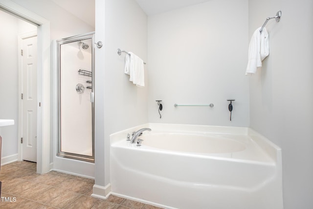 1148 Dexter Ridge Dr, Holly Springs, NC 27540 - bathroom featuring a garden tub and a shower stall