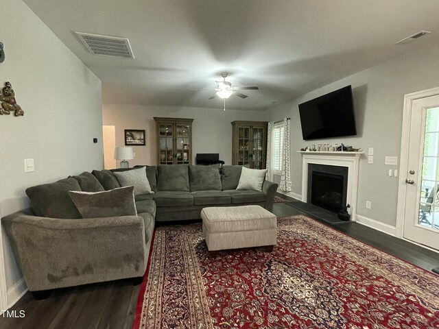 325 Olde Liberty Dr, Youngsville, NC 27596 - photo 3