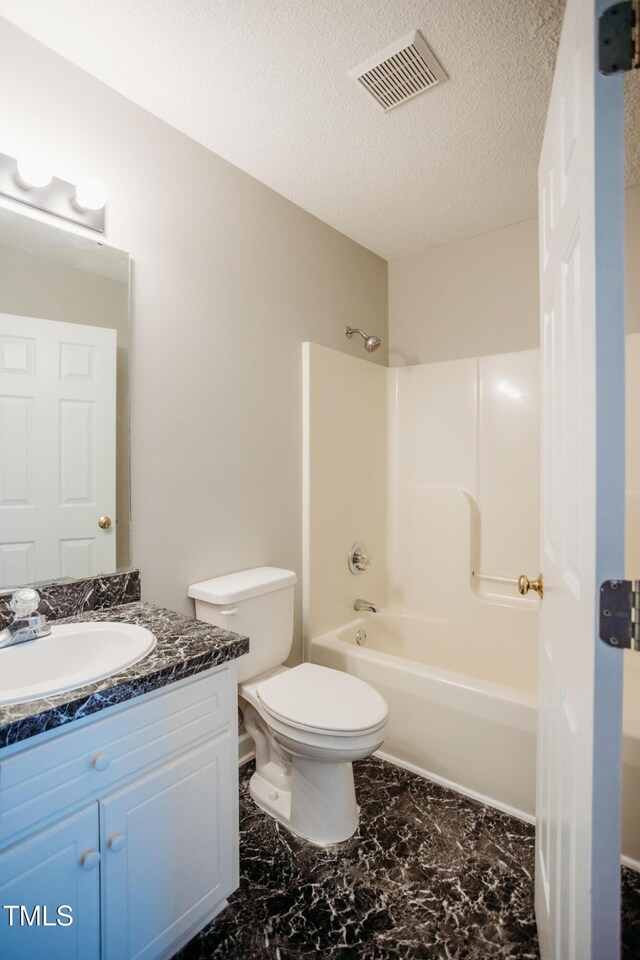 2412 Winding Creek Dr SW, Wilson, NC 27893 - photo 11