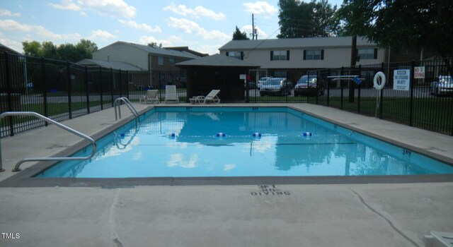 1002 Willow Dr Apt 107, Chapel Hill, NC 27514 - photo 13