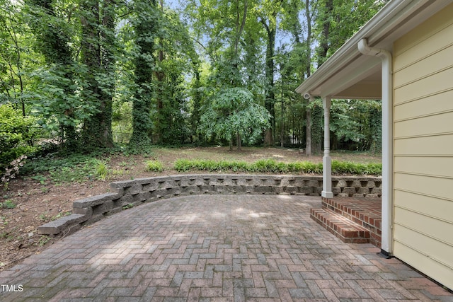 3517 Eden Croft Dr, Raleigh, NC 27612 - view of patio / terrace