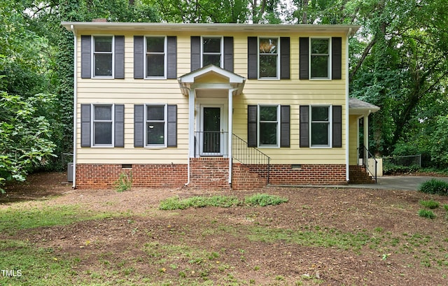 3517 Eden Croft Dr, Raleigh, NC 27612 - colonial home with crawl space and entry steps