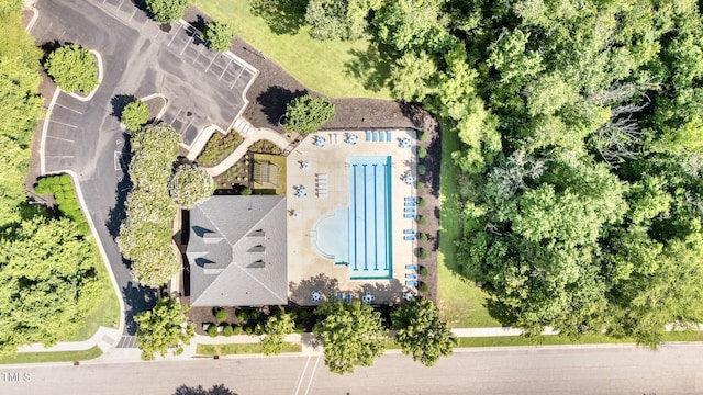 1304 Trailing Rose Ct, Wake Forest, NC 27587 - bird's eye view of a pool area