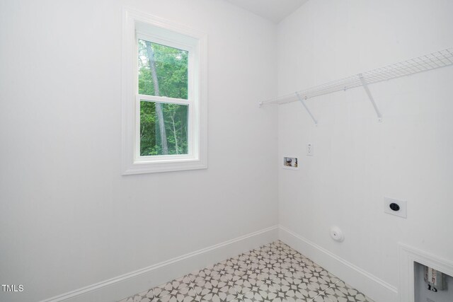 905 Deboy St, Raleigh, NC 27606 - laundry area with hookup for a washing machine, electric dryer hookup, and hookup for a gas dryer
