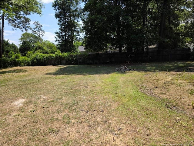4969 Arlington St, Hope Mills, NC 28348 - view of yard