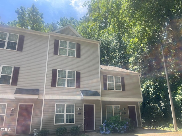 71 Red Ln, Raleigh, NC 27606 - view of multi unit property