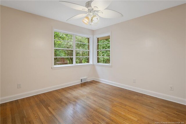 717 Glenwood Dr, Fayetteville, NC 28305 - photo 28