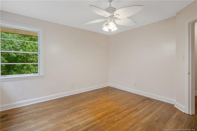 717 Glenwood Dr, Fayetteville, NC 28305 - photo 29