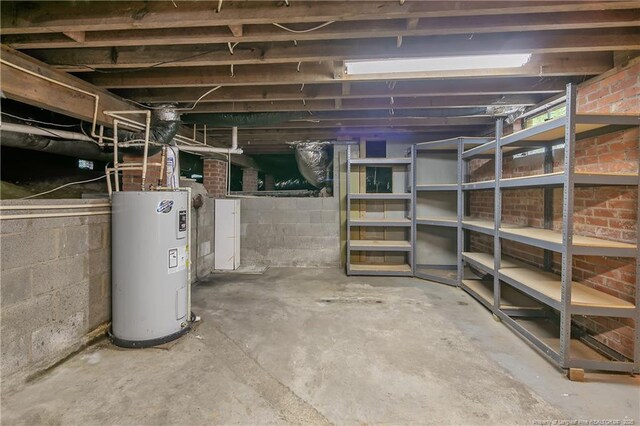 717 Glenwood Dr, Fayetteville, NC 28305 - photo 34