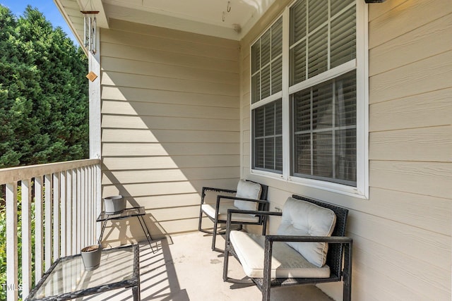 3159 Wisteria Ln Unit 202, Fayetteville, NC 28314 - view of balcony
