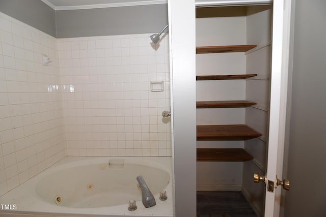 521 S Lombard St, Clayton, NC 27520 - bathroom with ornamental molding