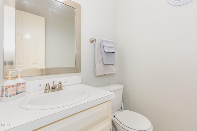 2906 Brentwood Dr N, Wilson, NC 27896 - half bath featuring vanity and toilet