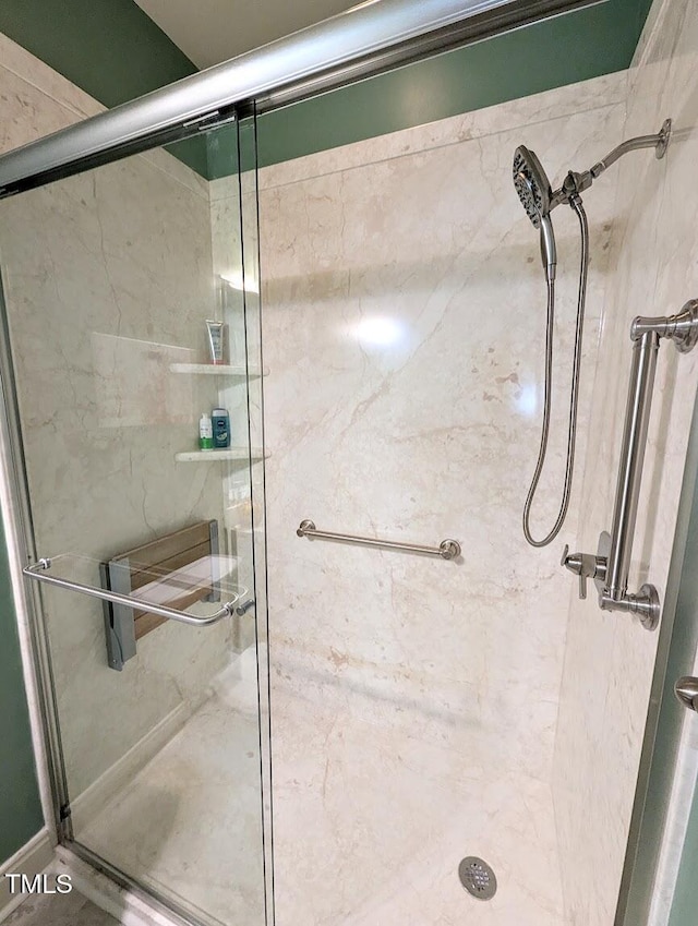 70 Dexterfield Dr, Fuquay Varina, NC 27526 - full bath with a shower stall