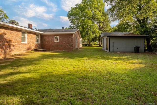 2110 Lombardy Dr, Fayetteville, NC 28304 - view of green lawn