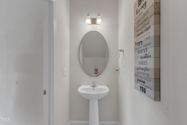 525 Willow Breeze Ct, Zebulon, NC 27597 - view of bathroom