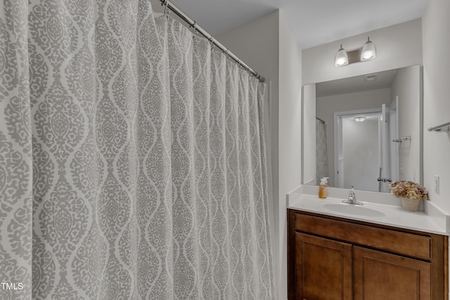 525 Willow Breeze Ct, Zebulon, NC 27597 - full bath featuring vanity