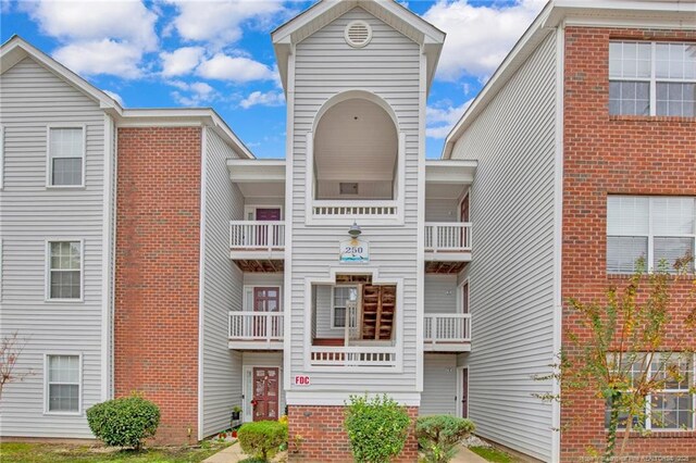 250 Waterdown Dr Unit 4, Fayetteville, NC 28314 - photo 3