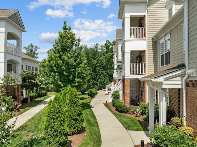 10310 Sablewood Dr Unit 211, Raleigh, NC 27617 - view of home's community